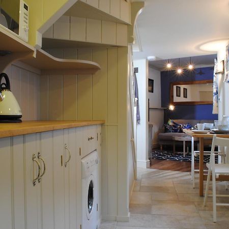 Courtyard Cottages Lymington, 2 Adults Only المظهر الخارجي الصورة
